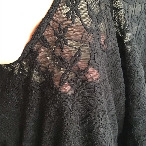 Style and Company 2 Piece Lace Top Black L - Picture 3 of 7
